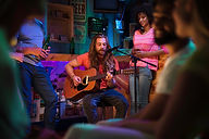Live Entertainment Club 1
