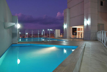 Edifício Porta de Brandemburgo piscina