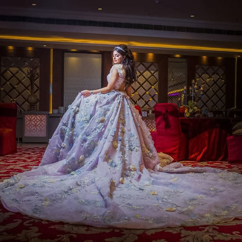 Beautiful bride, pleasing attire, grand wedding