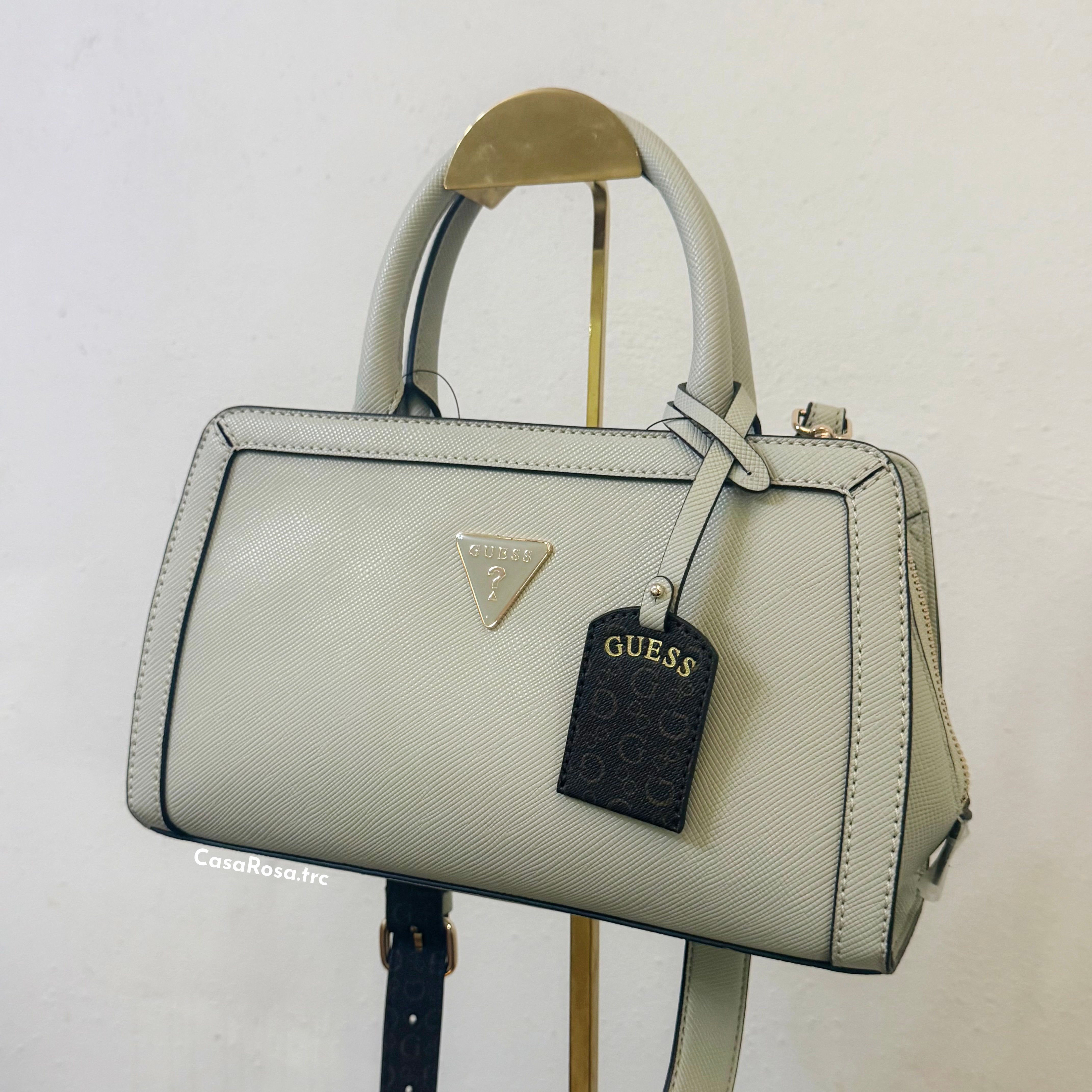 Bolsa Guess color verde claro