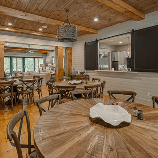 Luxury Lodge