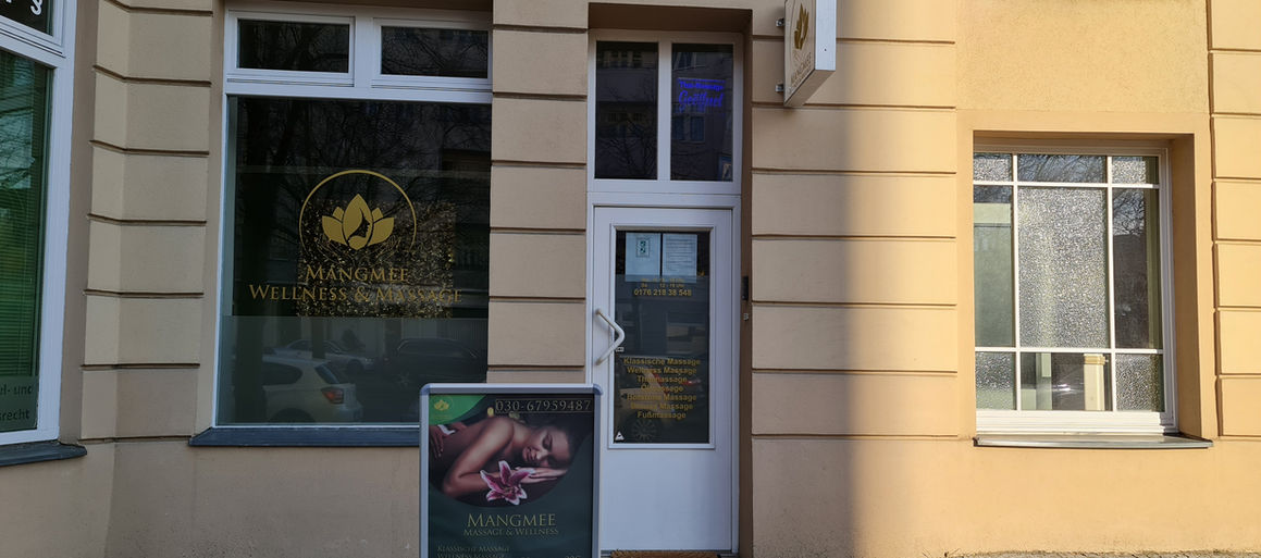 MANGMEE MASSAGE 

Tel.: 03067959487 
Mobil: 0176 21838548
