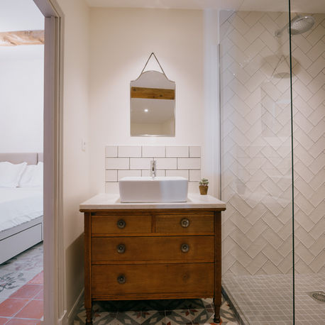 Bois D’Argent, Reine is a king/twin, ensuite 2nd floor bedroom