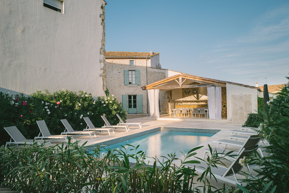 Bois d'Argent, pool dining with beautiful garden views