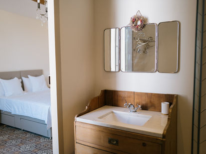 Bois d'Argent, perfect bathroom details