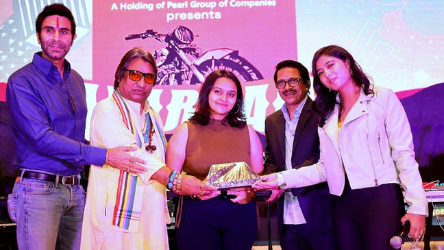 RONNIE RODRIGUES AND PRINCIPAL SPONSOR OF NMIMS (MPSTME) YOUTH FESTIVAL "SATTVA 2023"