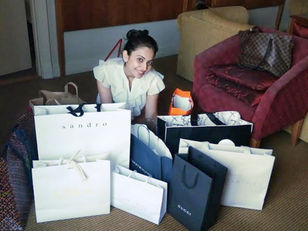 DE DE PYAAR DE ACTRESS RAKUL PREET IS A SHOPAHOLIC, AND WE HAVE THE PROOF