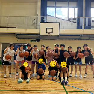 🏀育英西高等学校のお姉さんたちと一緒に練習!