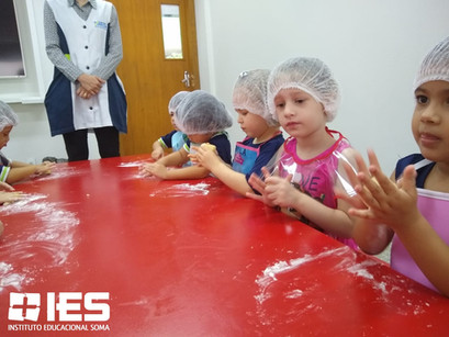 Biscoito de letrinhas, aula do Pré I - 2019