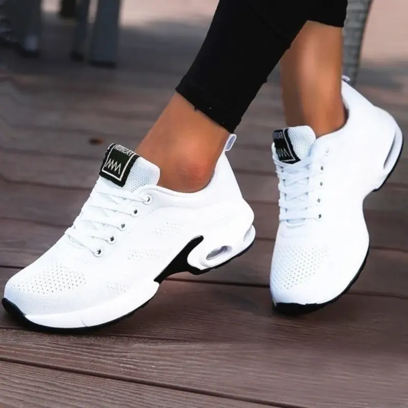 2026 Women Dance Shoes Breathable Mesh Outdoor Light Weight Sports Shoes Casual