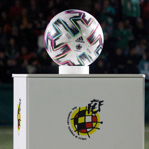 Sorteo solidario de material deportivo