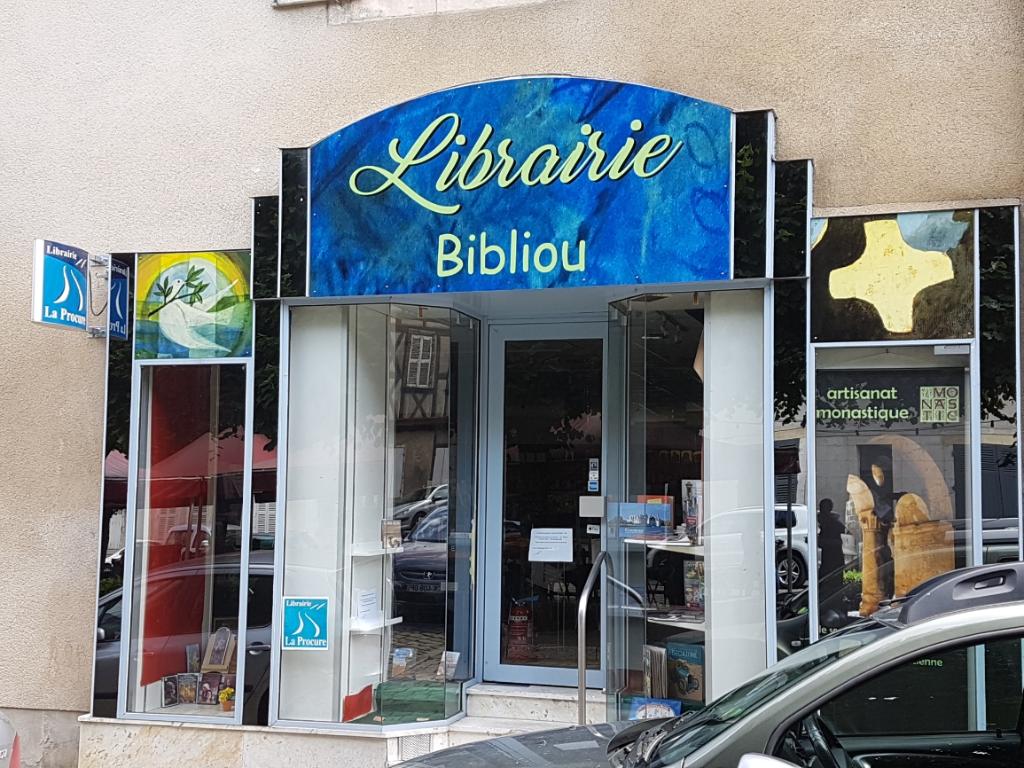LA PROCURE BIBLIOU