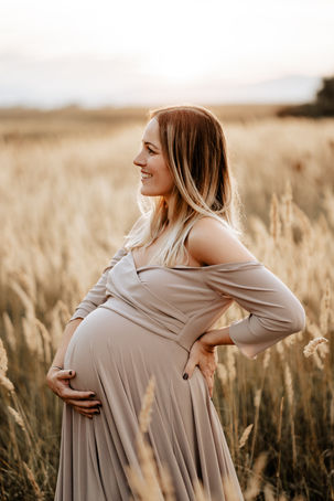 Babybauchshooting in Wien, Umgebung & Niederösterreich – Schwangerschaftsfotografie & natürliche Babyfotos