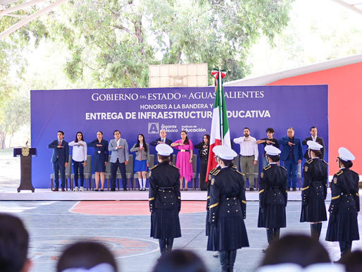 TERE JIMÉNEZ INAUGURA LABORATORIO DE INTELIGENCIA ARTIFICIAL EN EL CECYTEA DE RINCÓN DE ROMOS