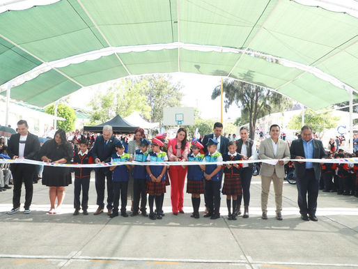 TERE JIMÉNEZ ENTREGA OBRAS DE REHABILITACIÓN EN ESCUELA DEL MORELOS 1