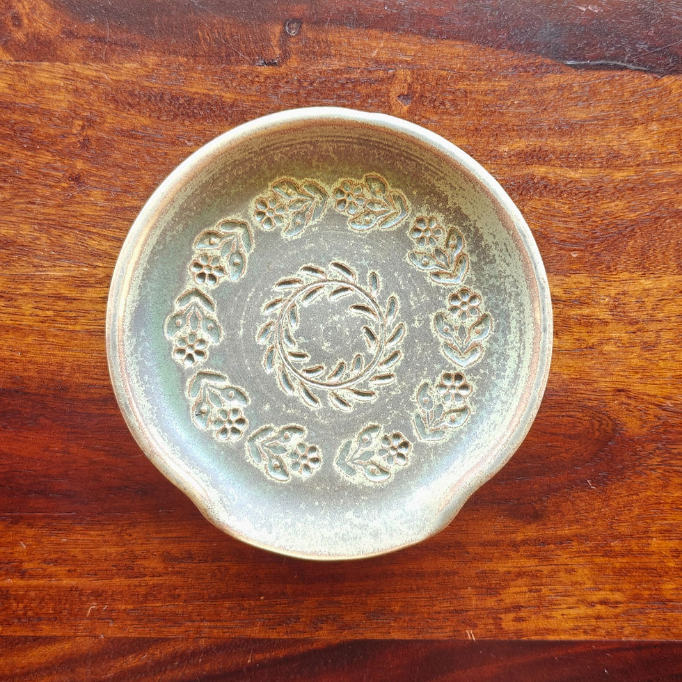 Thumbnail: Phoolika Bel Spoon Rest