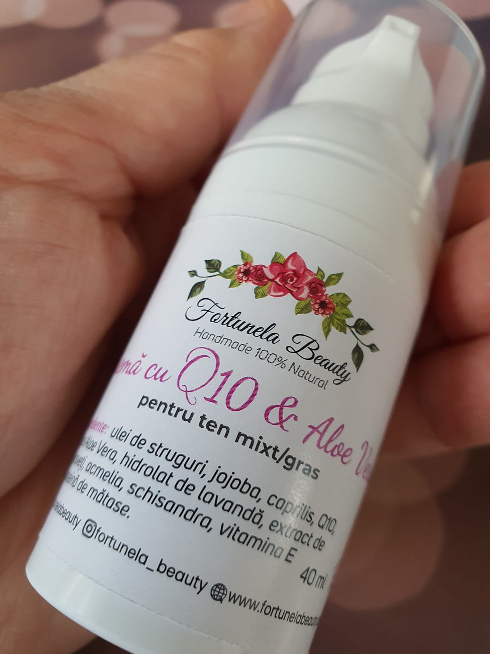 Miniatură: Cremă "Q10& Aloe Vera" pentru ten mixt, gras