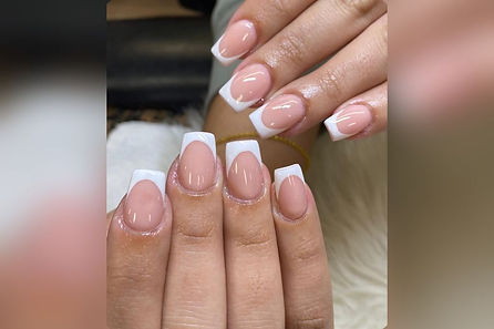 PolyGel In Medium Nails