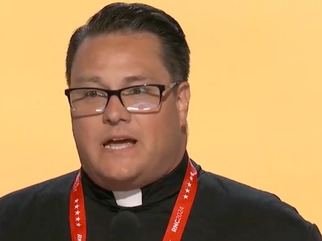 Rev. Roemke Gives Prayer/Blessing at RNC Convention