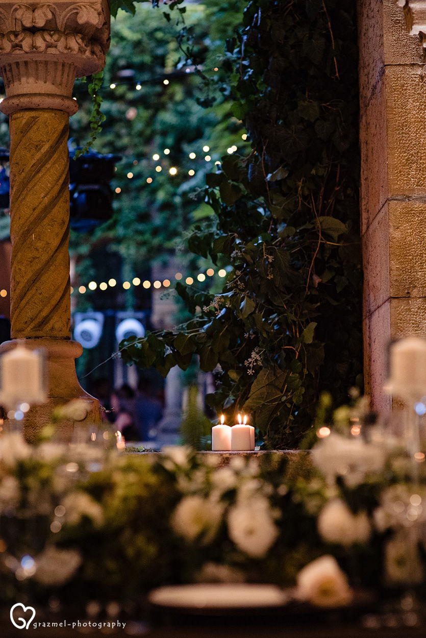 dream wedding in Budapest, wedding photographer hungary, esküvői fotós, esküvőfotózás, esküvő, fotografo matrimonio, Budapest vajdahuny castle kerengő