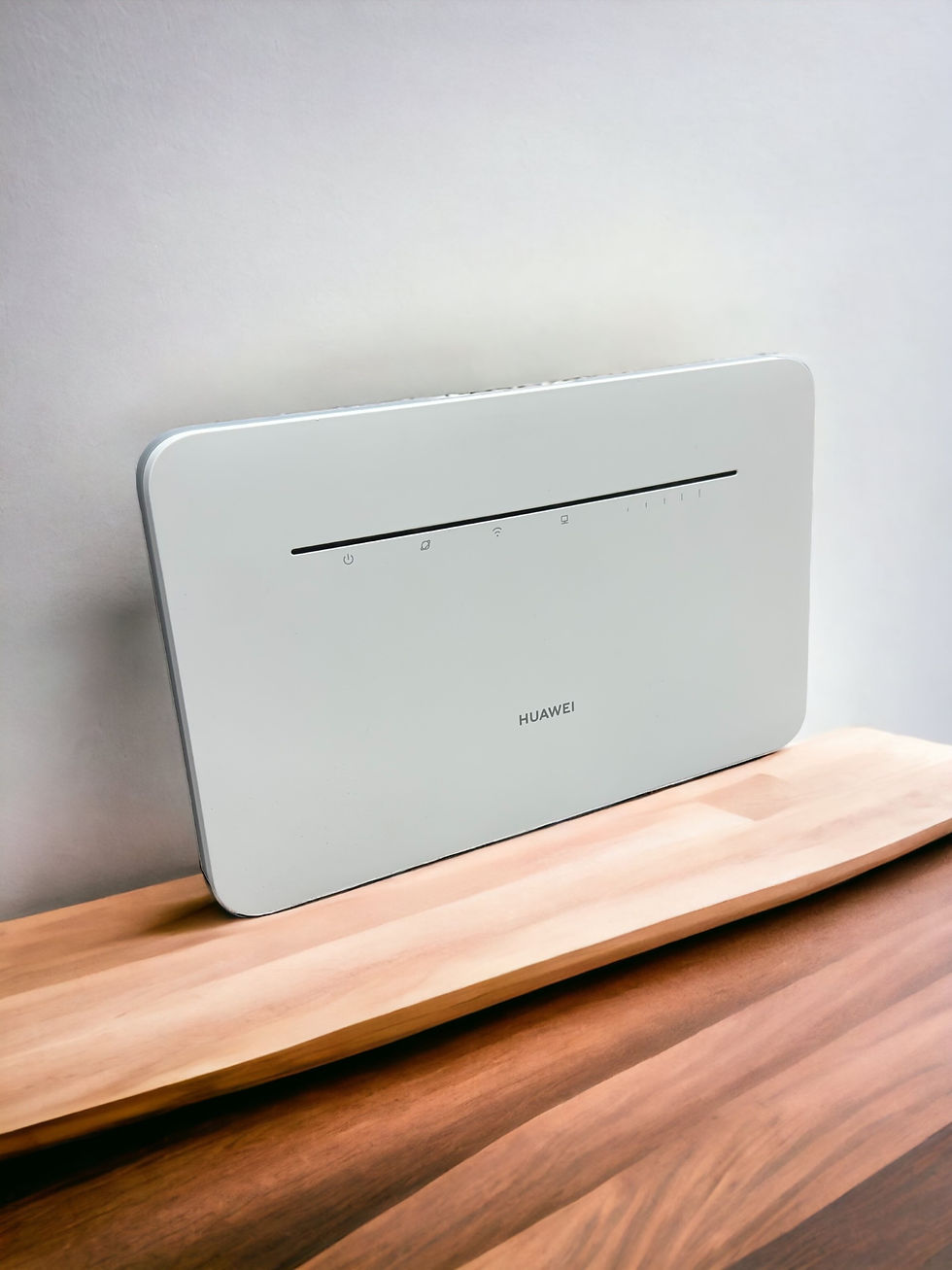 Thumbnail: Huawei B535-232 4G Wi-Fi Home/Office Router (White) + 2 x External Antennas