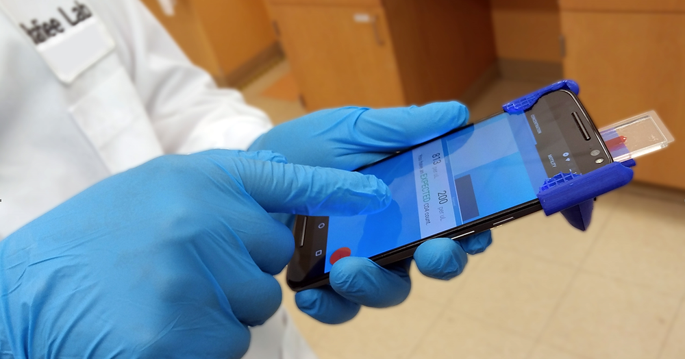 Using a smartphone wearing gloves