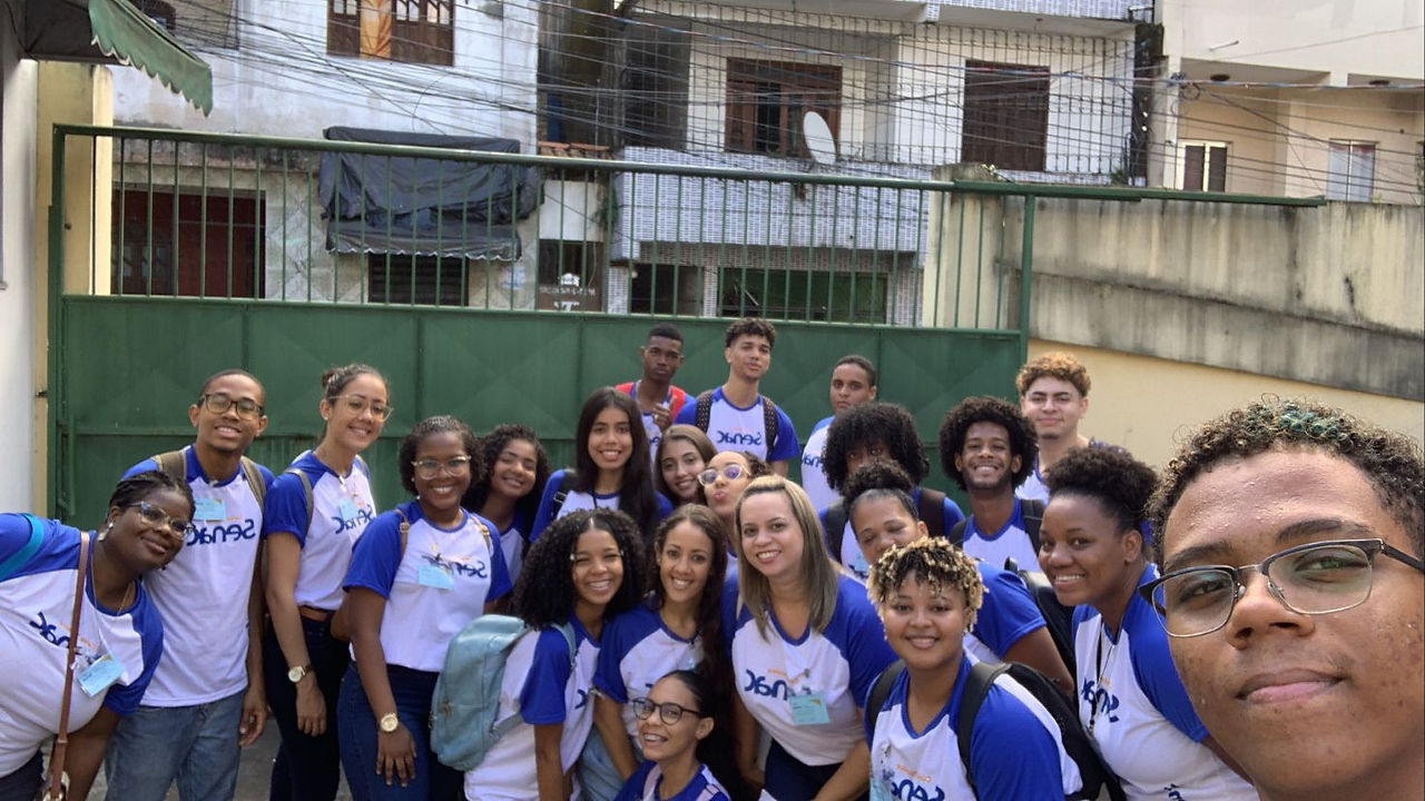 Estudantes do curso Técnico em Administração visitam a Acopamec