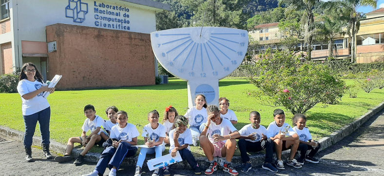 Alunos visitam o LNCC