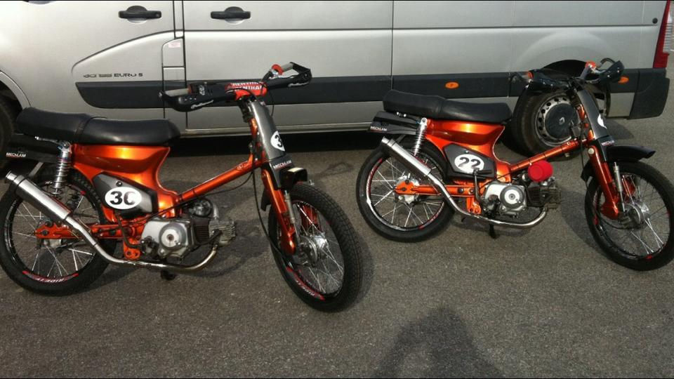 Thumbnail: Honda C90 Blue Alloy Rimmed Set Wheels