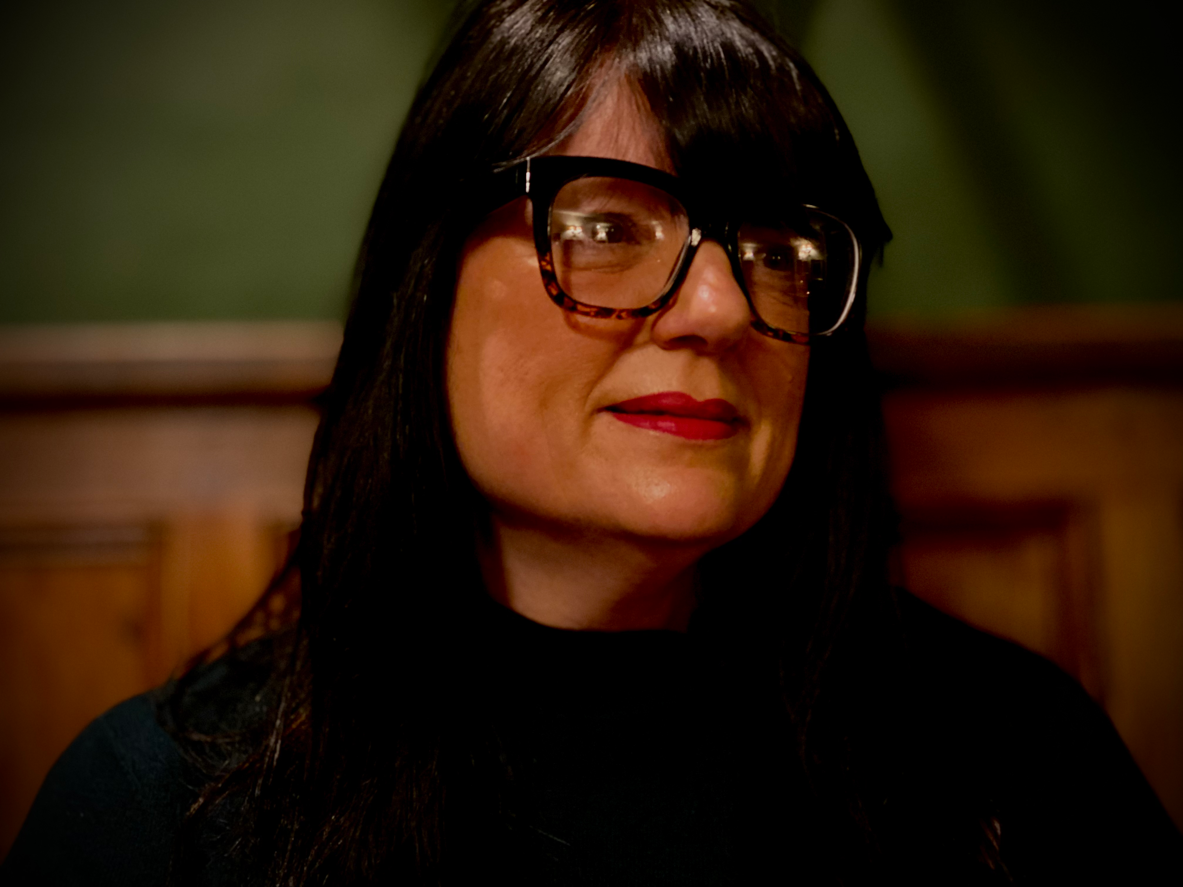 Writer: Julie Heakin