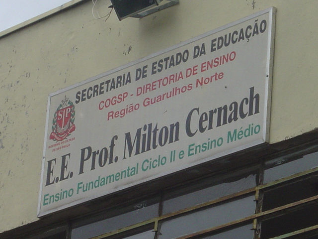 Escola Estadual Professor Milton Cernach