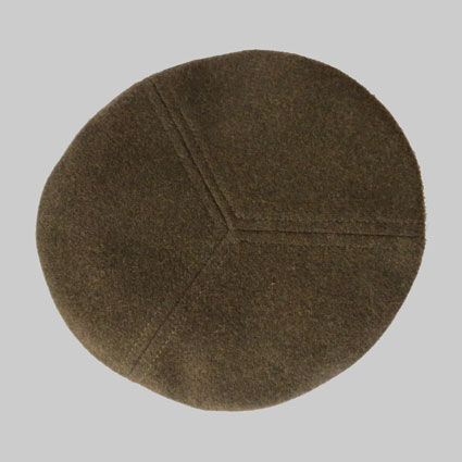 LE BERET NEVSKI