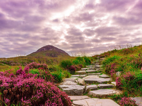 How I Found My Spiritual Path and What It Taught Me So Far/Jak Odnalazłam Swoją Duchową Ścieżkę i Czego Mnie Dotąd Nauczyła