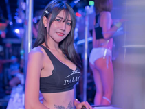 玩泰国红灯区不装逼，直接放开嗨起来