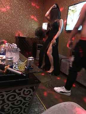 胡志明暗黑团,ktv里和越妹摇摆①