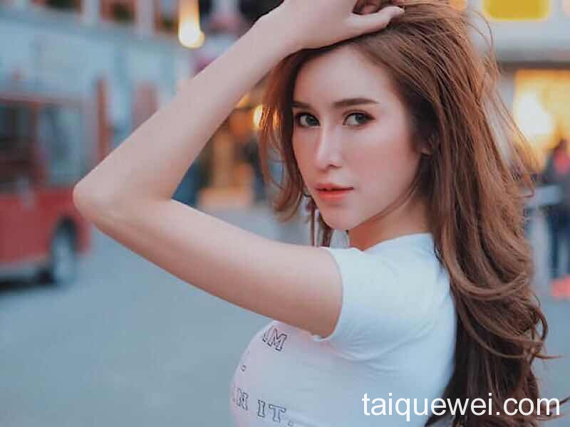 那些年被泰妹深深套路住的故事