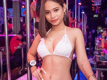 曼谷Nana plaza 全面攻略，所有gogo吧介绍