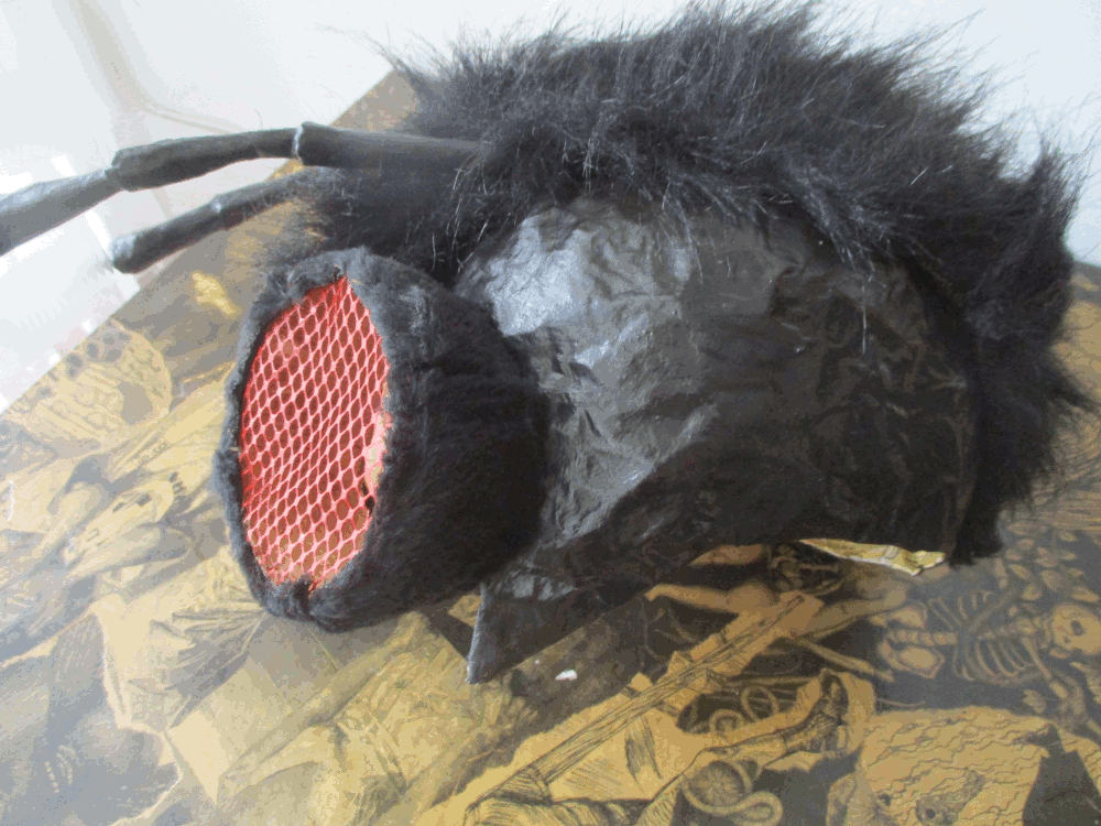 SCULPTURE flies