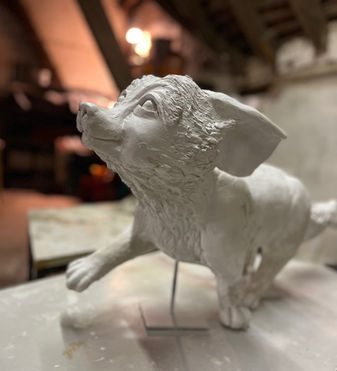 Wüstenfuchs Figur aus Gips stehend laufend