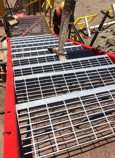 Fabricación de escalera metálica