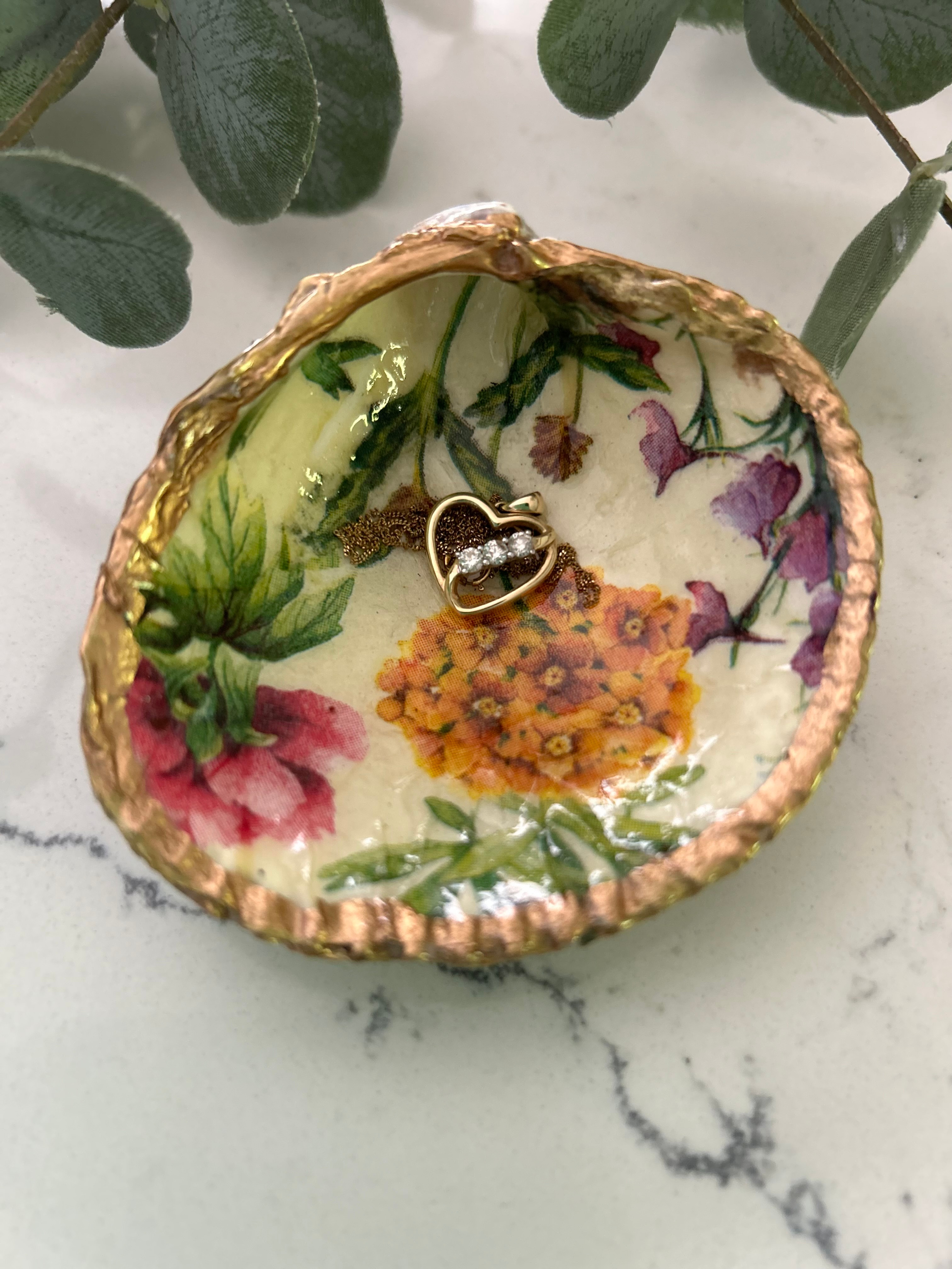 Shell Dish, Trinket Dish, Jewelry Dish