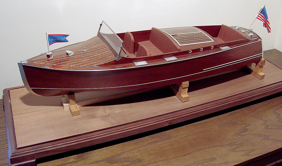 Chris Craft runabout 1930-45 1-8