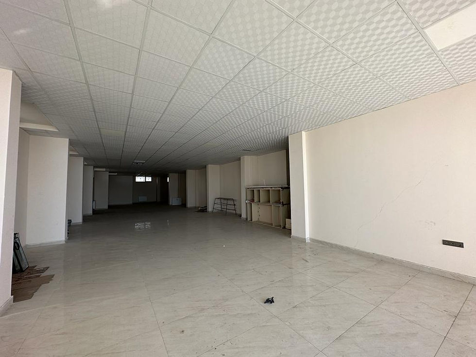 Küçük resim: ANAYOLA CEPHELİ KURUMSAL KİRACILI SATILIK 560 M2 İŞ YERİ