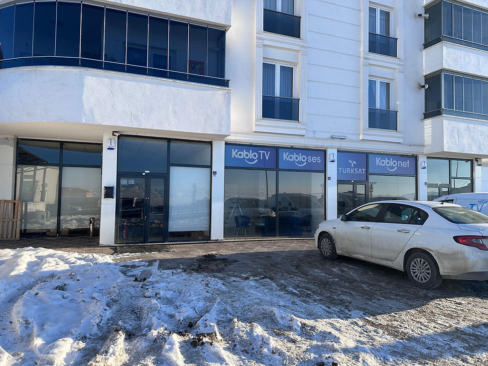 Küçük resim: ANAYOLA CEPHELİ KURUMSAL KİRACILI SATILIK 560 M2 İŞ YERİ