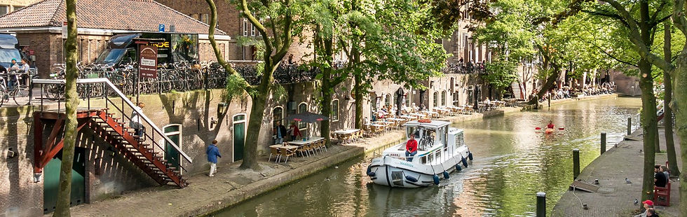 68652_fullimage_oudegracht-canal-in-utrecht,-netherlands-484470724_1360_1360x430.jpeg