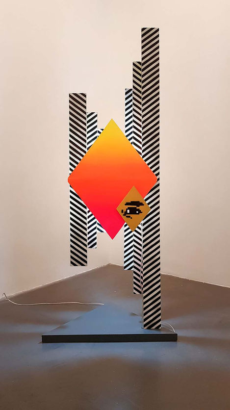 Verticalia by UNO - hand-crafted wooden lamp - Collaboration with Danilo Sacco