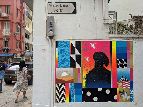 Photo of the mural Polo Stellato by UNO, created for the HKwalls Festival, is a tribute to Marco Polo and his journey from Italy to Asia.
Foto del murale Polo Stellato, realizzato dall'artista UNO per il Festival HKwalls, è un omaggio a Marco Polo e al suo viaggio dall’Italia all’Asia.