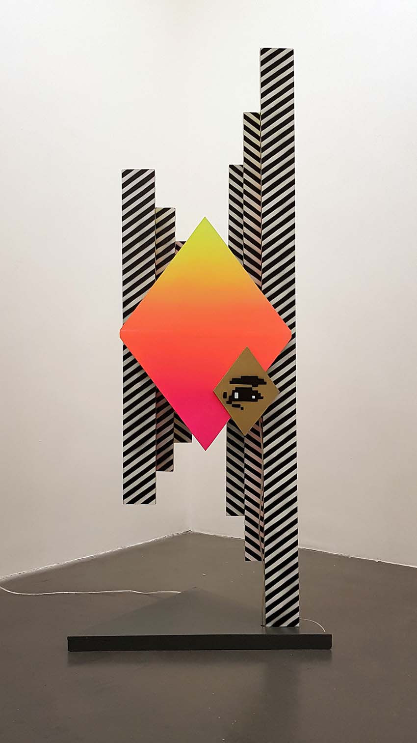 Verticalia by UNO - hand-crafted wooden lamp - Collaboration with Danilo Sacco