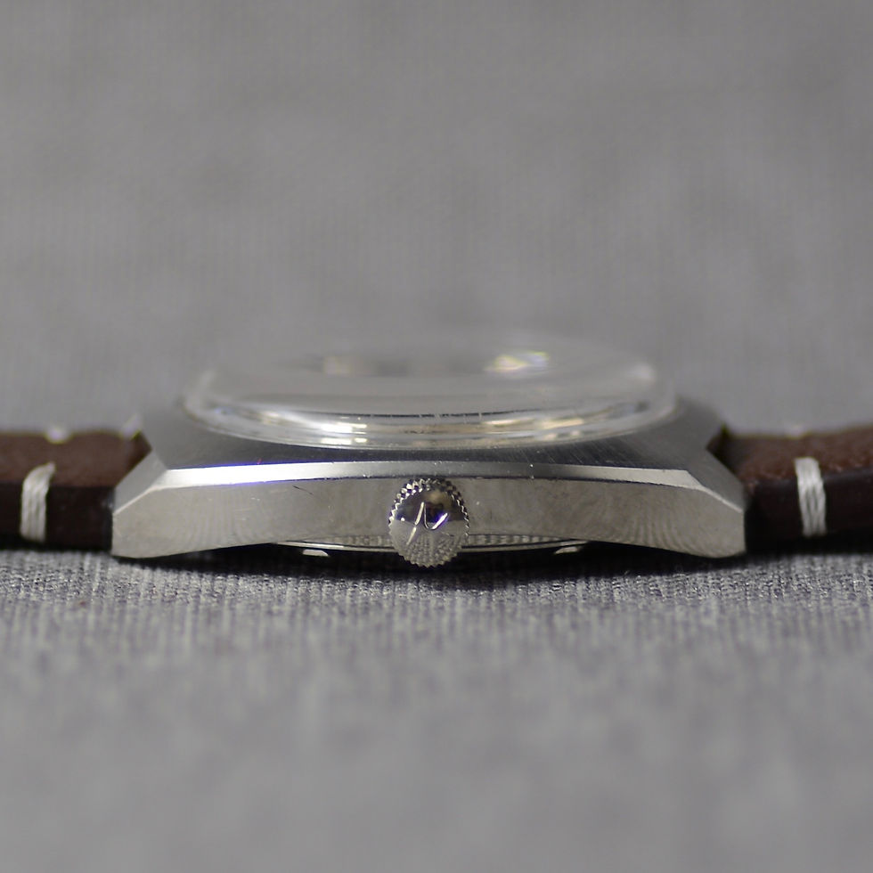 Thumbnail: Hamilton Stainless Steel Electronic ref: 5004 c. 1971