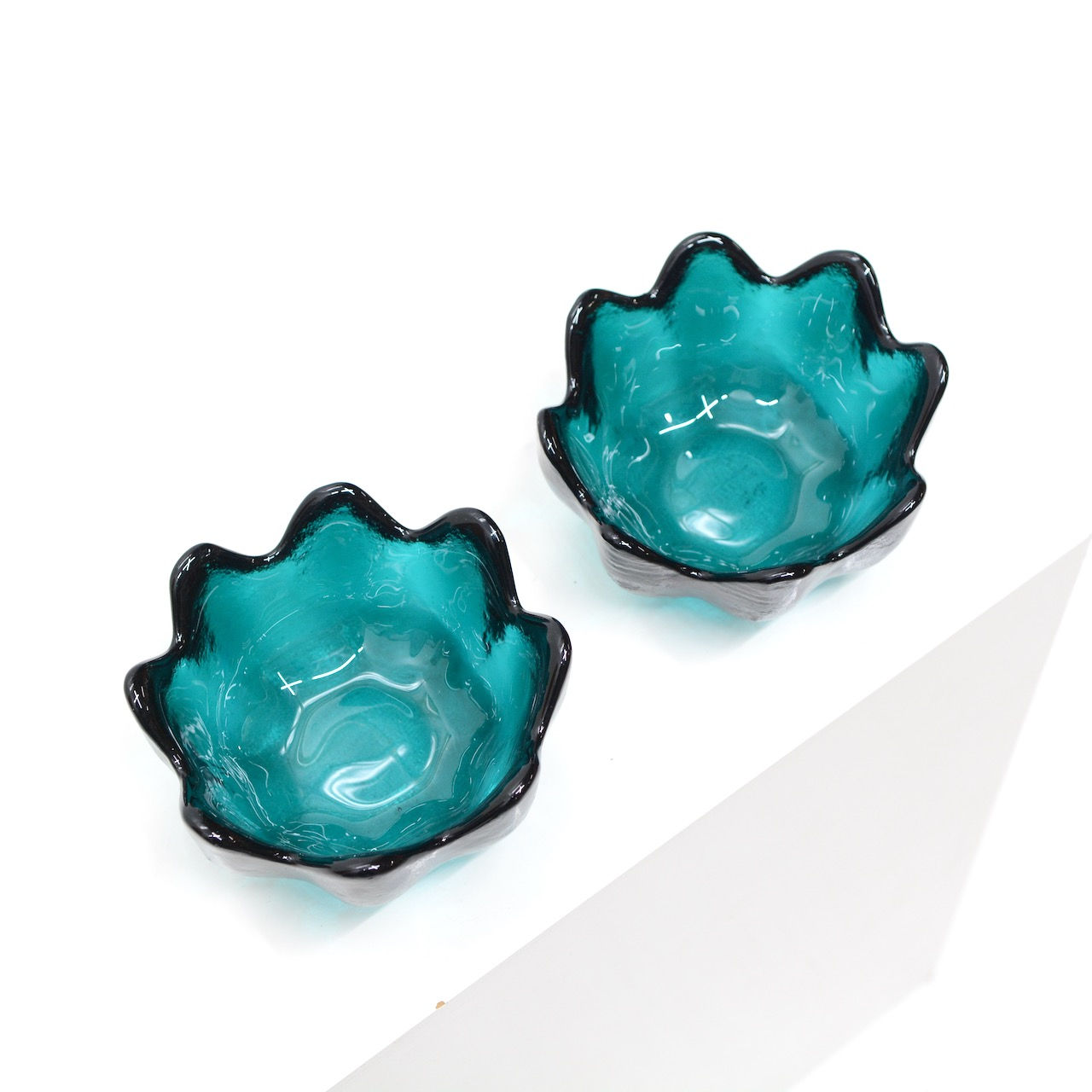 Pair of Art Glass Petal Bowls (#6143) - Wayne Husted, Blenko, USA, c. 1960s